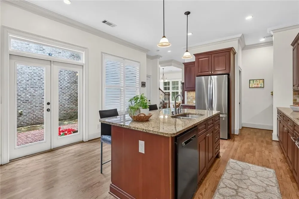 2058 Heathermere Way Roswell, GA 30075