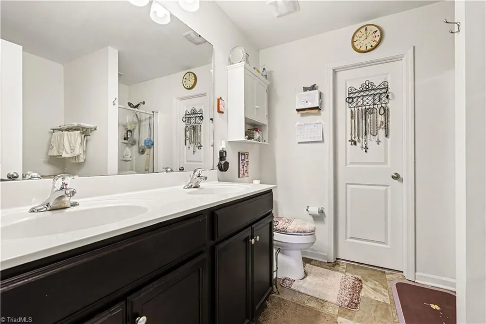 1601 Haddington Point Drive Kernersville, NC 27284