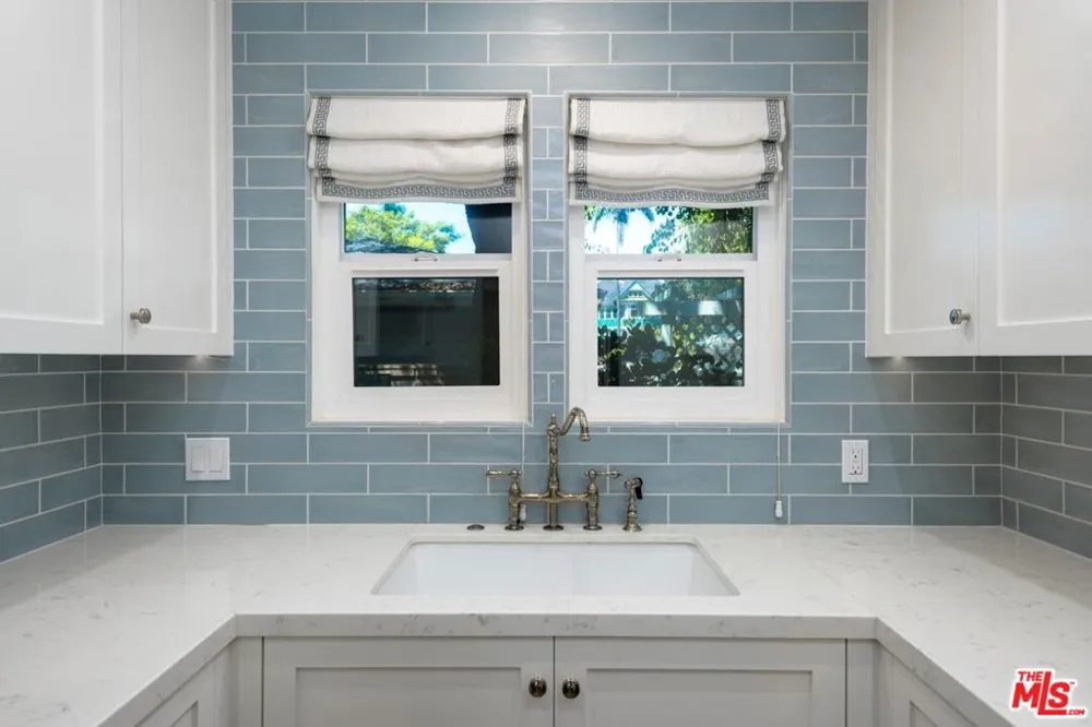 319 W Valerio Street #4 Santa Barbara, CA 93101