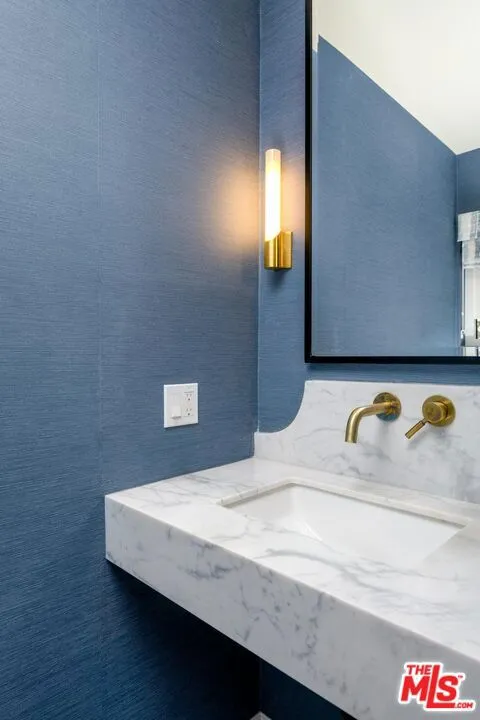 319 W Valerio Street #4 Santa Barbara, CA 93101