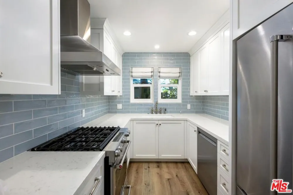 319 W Valerio Street #4 Santa Barbara, CA 93101