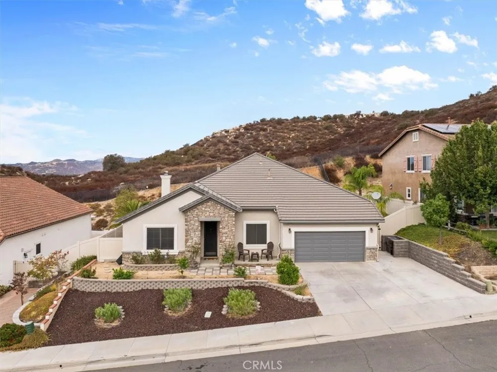 36152 Darcy Murrieta, CA 92562