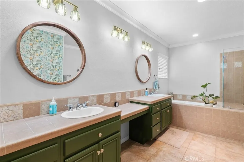 36152 Darcy Murrieta, CA 92562