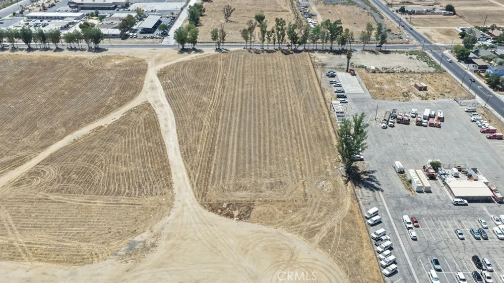 7th Perris, CA 92570