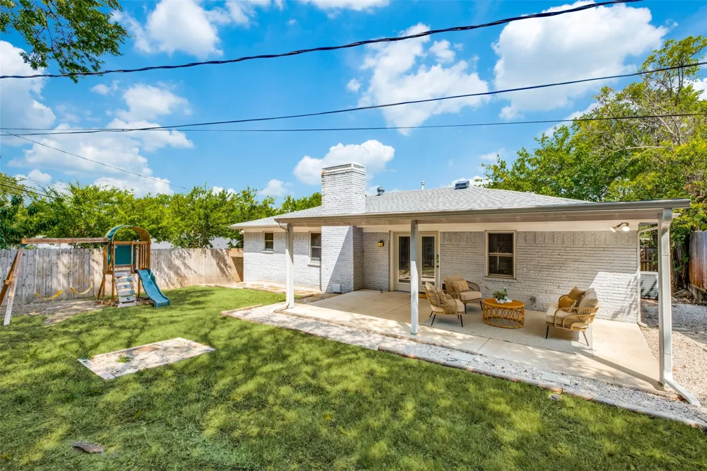 7934 Claremont Drive Dallas, TX 75228