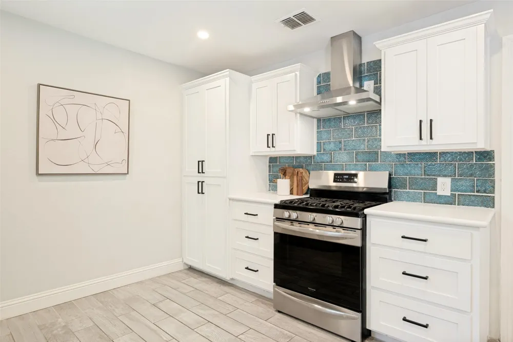 7934 Claremont Drive Dallas, TX 75228