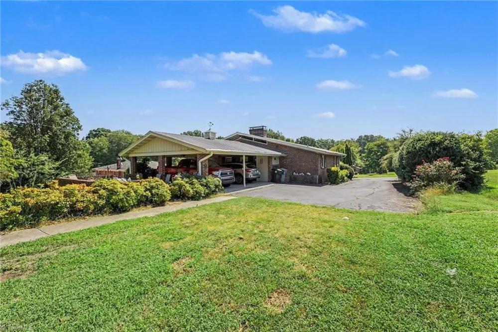 226 Barber Street Asheboro, NC 27203