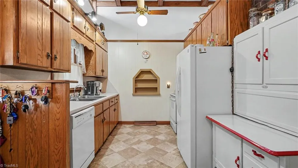 226 Barber Street Asheboro, NC 27203