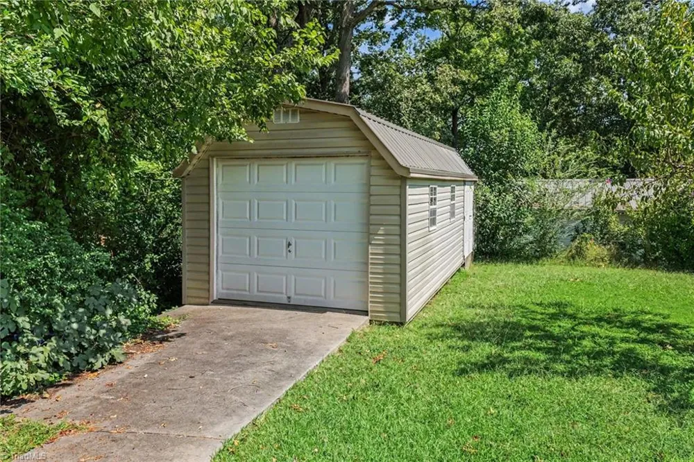 226 Barber Street Asheboro, NC 27203