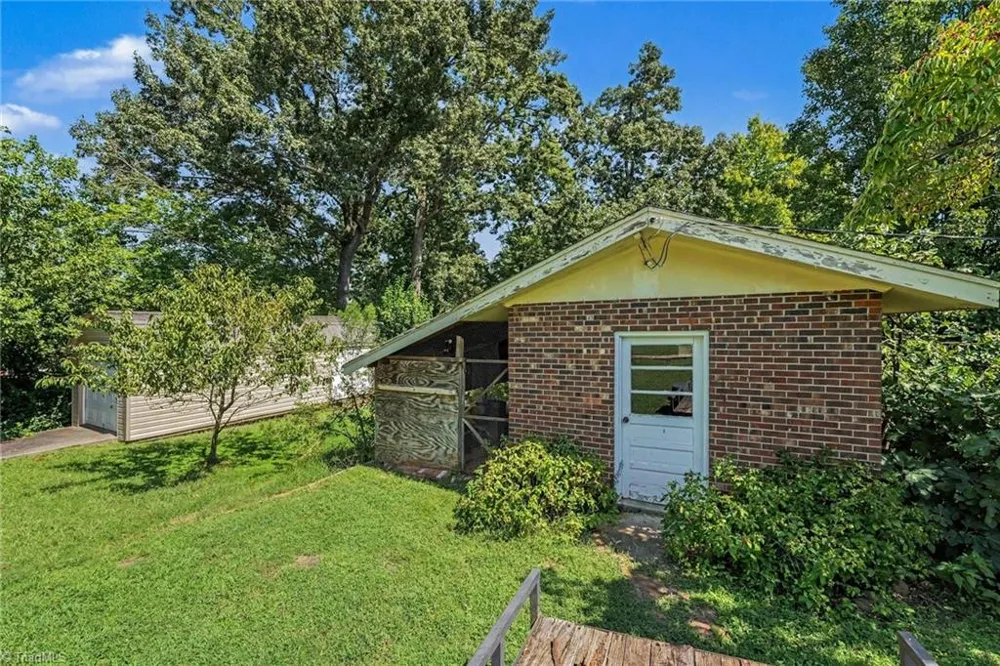 226 Barber Street Asheboro, NC 27203