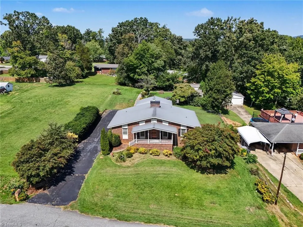 226 Barber Street Asheboro, NC 27203