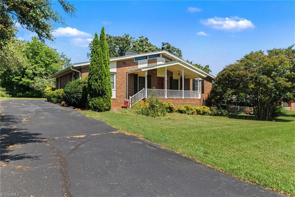 226 Barber Street Asheboro, NC 27203