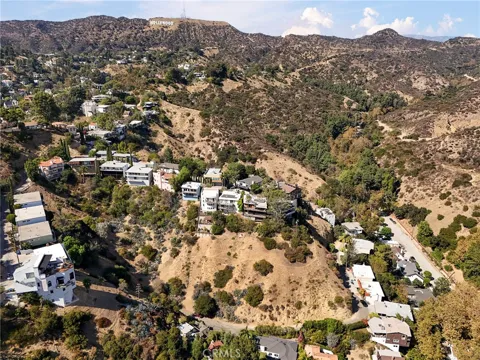 Bronholly Drive
