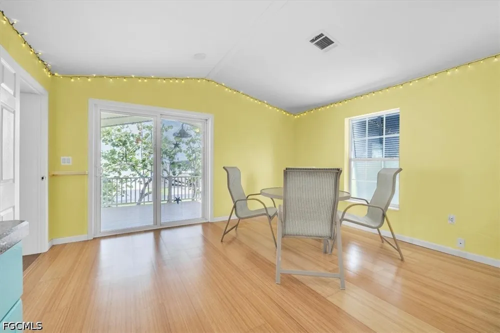 RIVERSIDE DRIVE #101 Punta Gorda, FL 33982