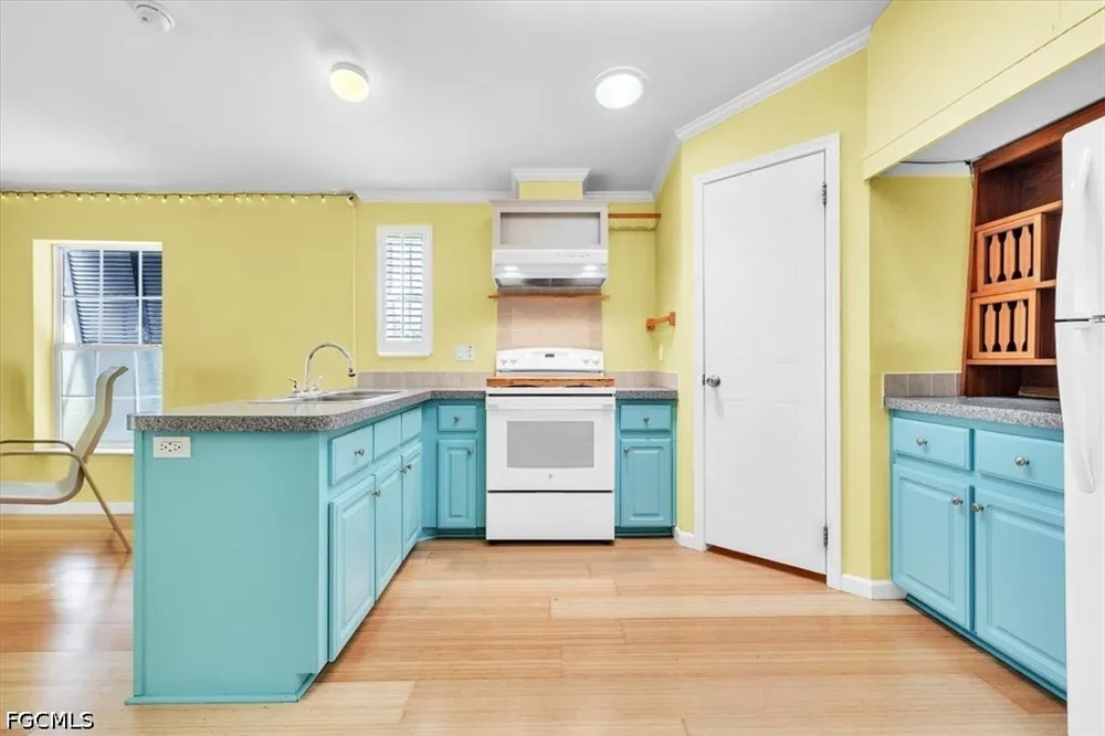 RIVERSIDE DRIVE #101 Punta Gorda, FL 33982