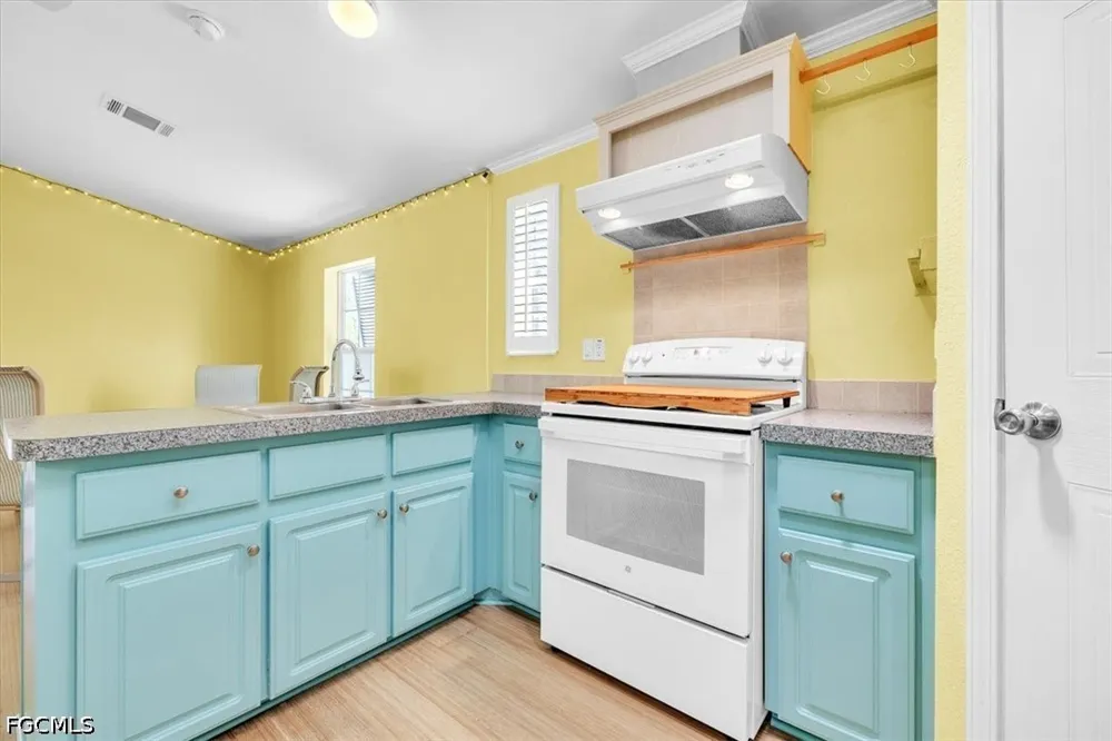 RIVERSIDE DRIVE #101 Punta Gorda, FL 33982