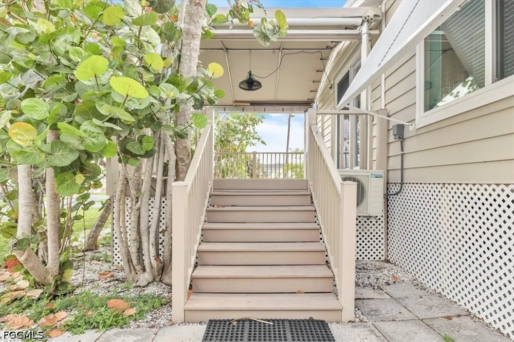 RIVERSIDE DRIVE #101 Punta Gorda, FL 33982
