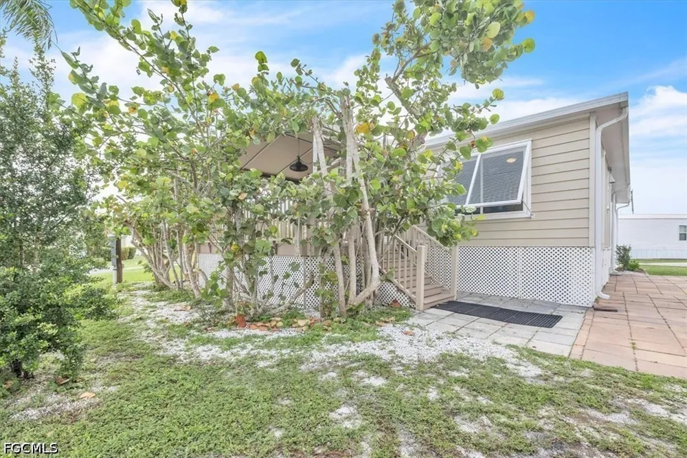 RIVERSIDE DRIVE #101 Punta Gorda, FL 33982