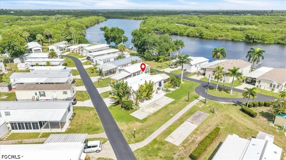 RIVERSIDE DRIVE #101 Punta Gorda, FL 33982