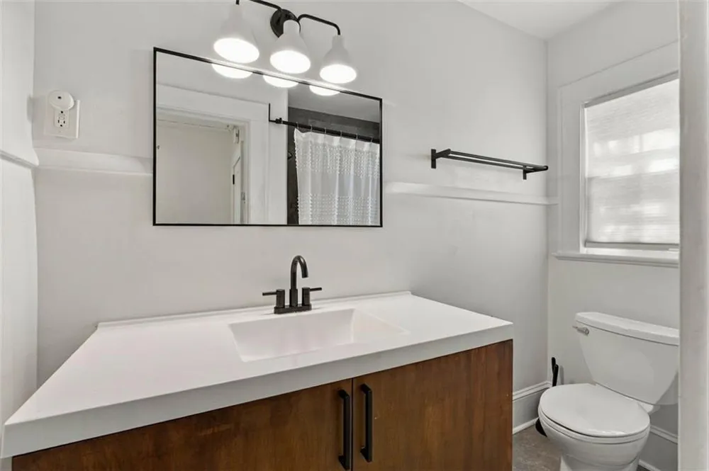 1103 Atlantic Drive NW Atlanta, GA 30318