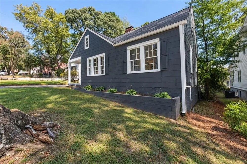 1103 Atlantic Drive NW Atlanta, GA 30318