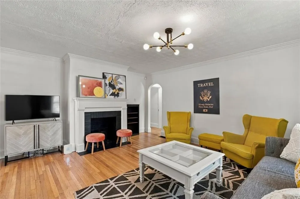 1103 Atlantic Drive NW Atlanta, GA 30318