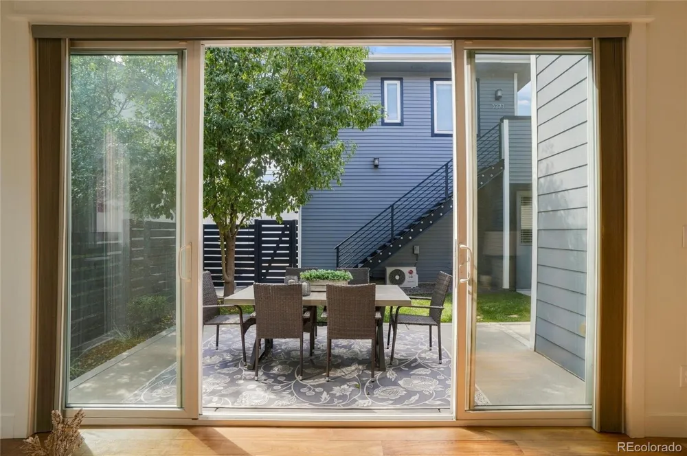 3275 S Logan Street Englewood, CO 80113