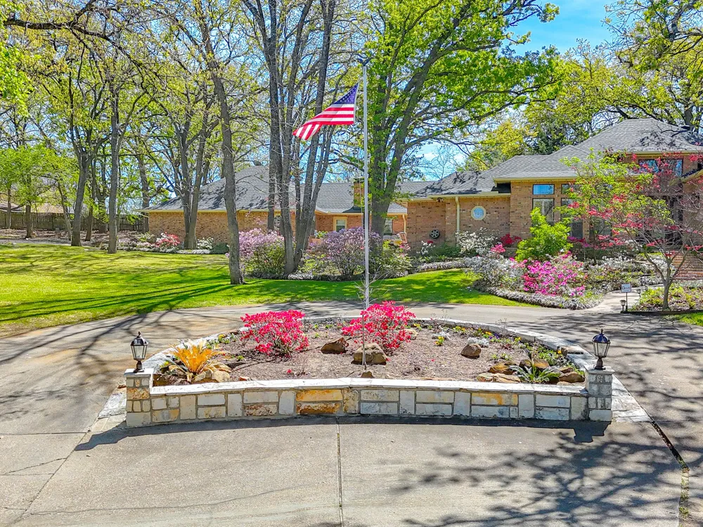 305 County Road 0008 Corsicana, TX 75110