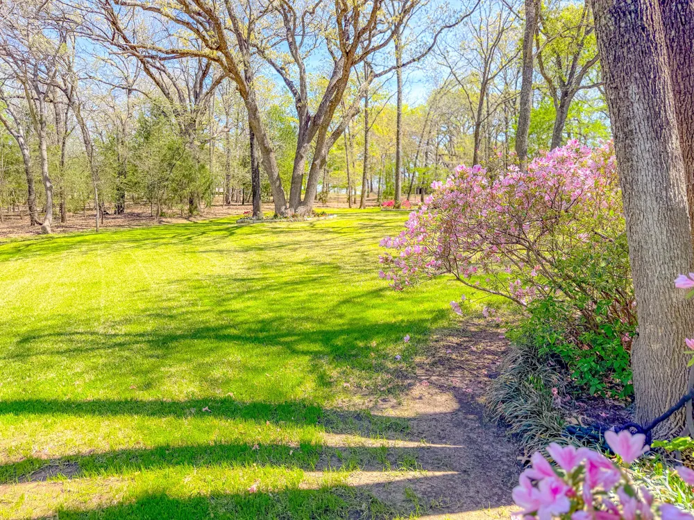 305 County Road 0008 Corsicana, TX 75110
