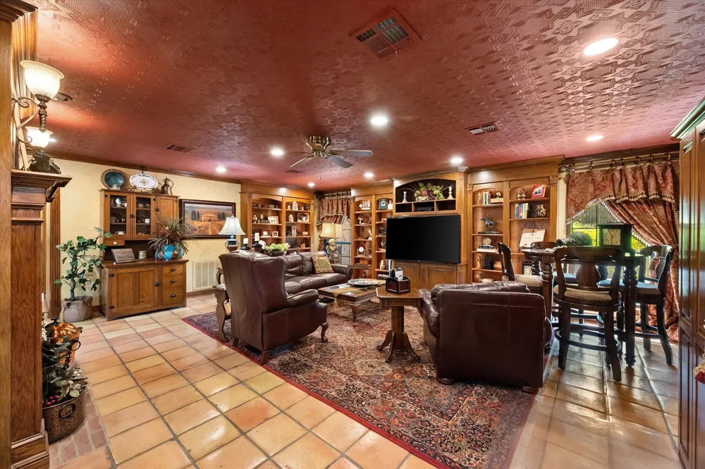 305 County Road 0008 Corsicana, TX 75110