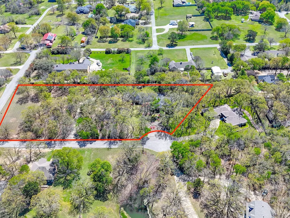 305 County Road 0008 Corsicana, TX 75110