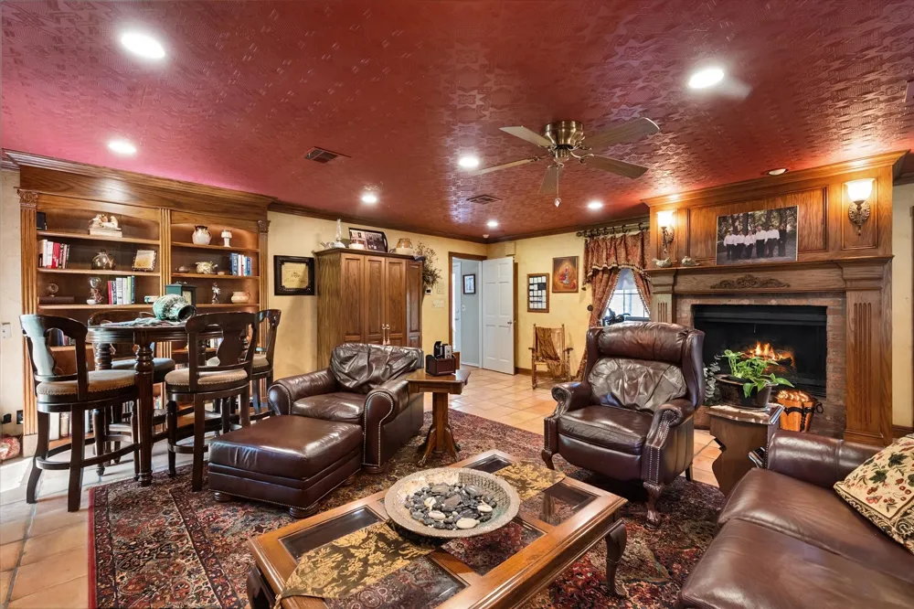 305 County Road 0008 Corsicana, TX 75110