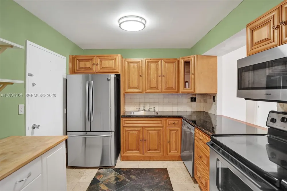 500 Three Islands Blvd #408 Hallandale Beach, FL 33009