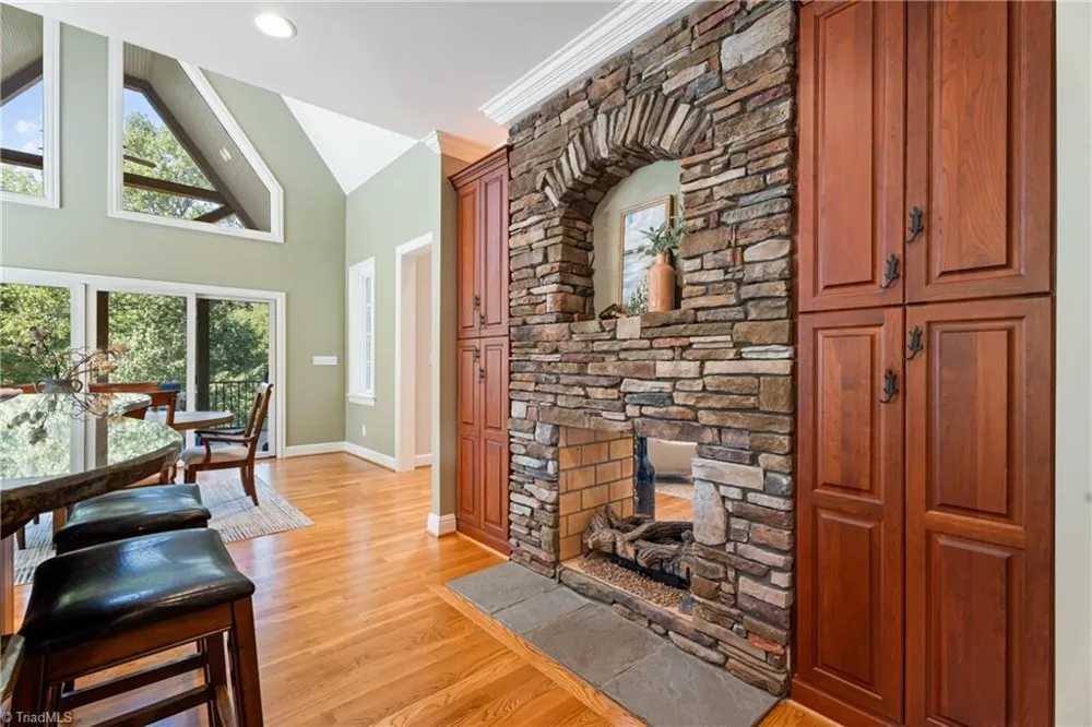191 Wellsprings Court Pfafftown, NC 27040