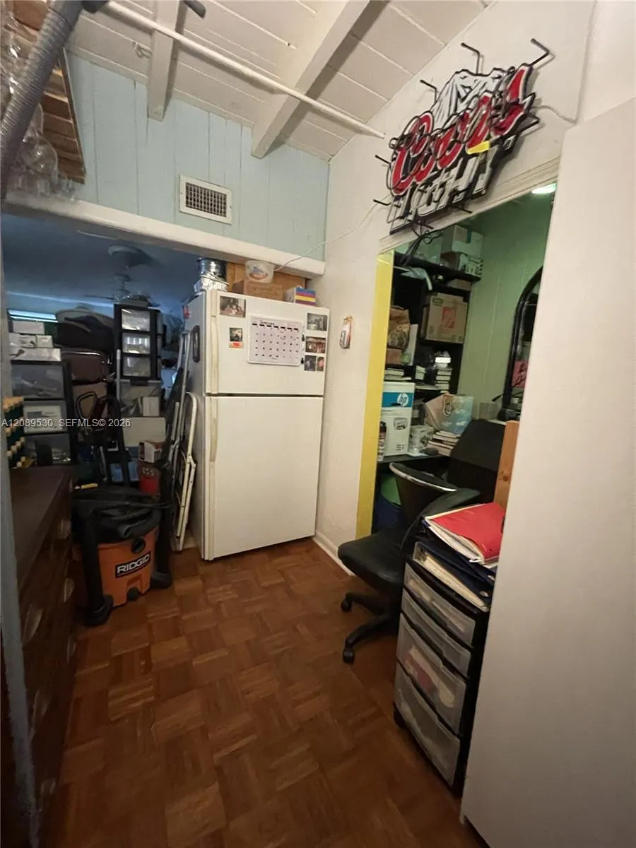 6711 SW 63rd Ave South Miami, FL 33143