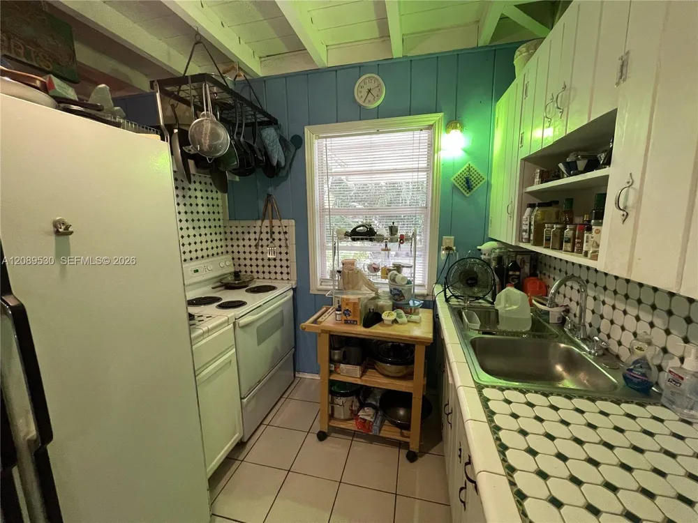 6711 SW 63rd Ave South Miami, FL 33143