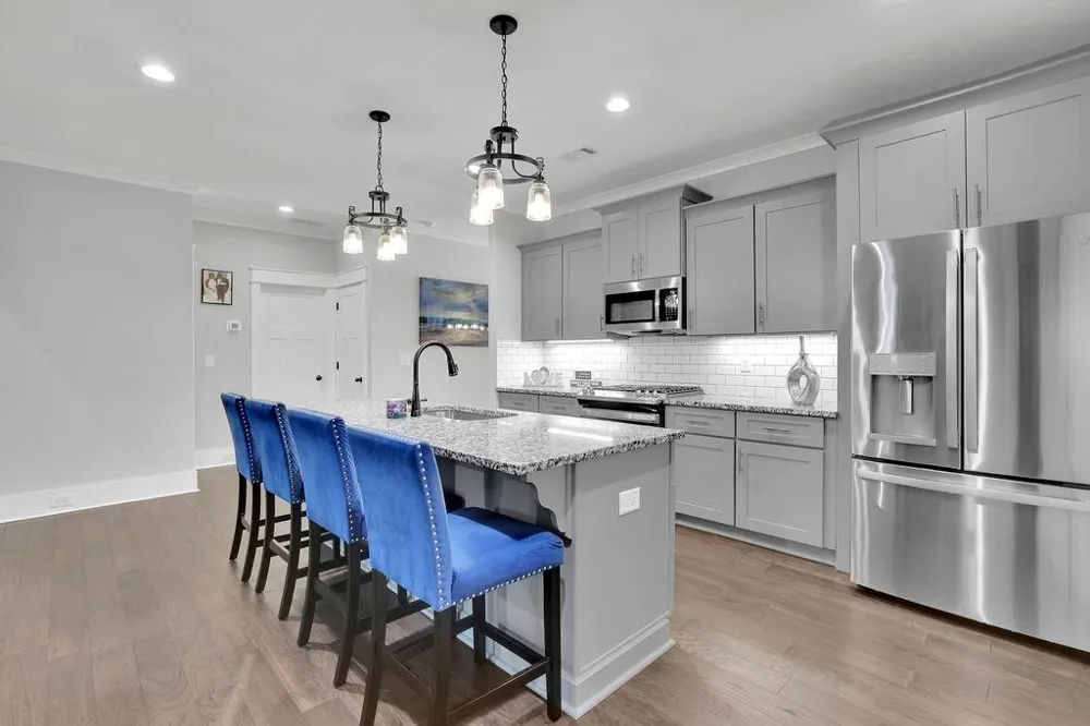 2731 Villa Irwin Chase Southwest Marietta, GA 30064