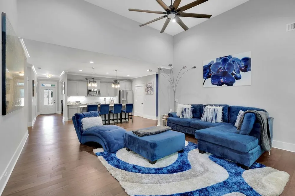 2731 Villa Irwin Chase Southwest Marietta, GA 30064