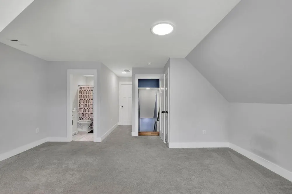 2731 Villa Irwin Chase Southwest Marietta, GA 30064