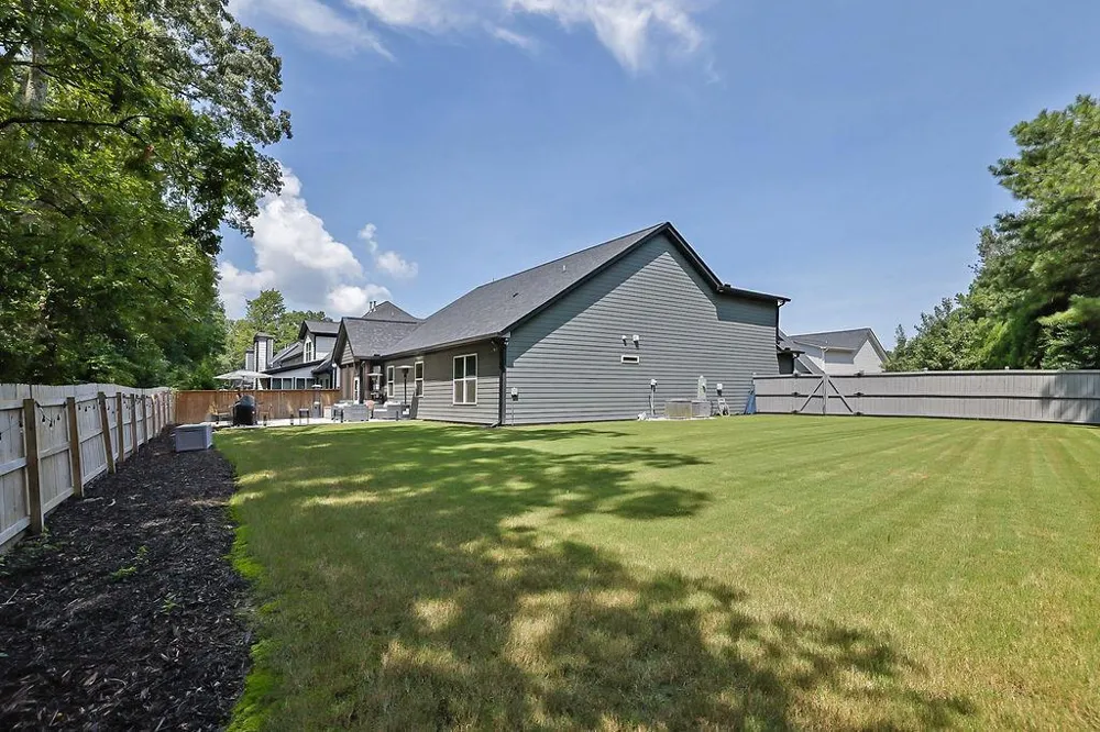 2731 Villa Irwin Chase Southwest Marietta, GA 30064
