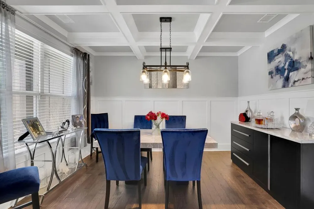 2731 Villa Irwin Chase Southwest Marietta, GA 30064