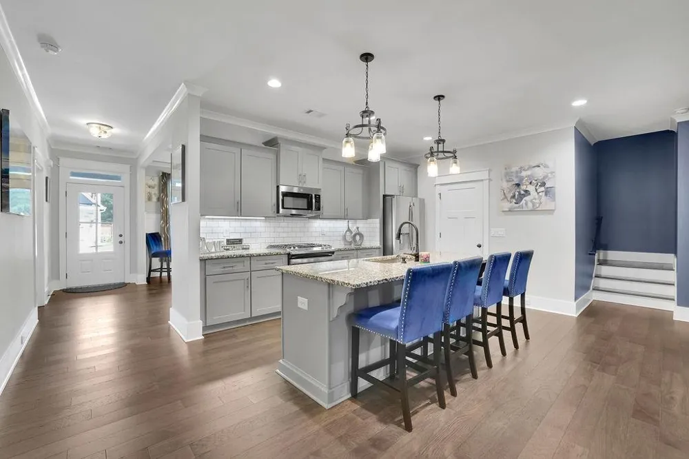 2731 Villa Irwin Chase Southwest Marietta, GA 30064