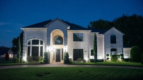 1806 Richlen Way