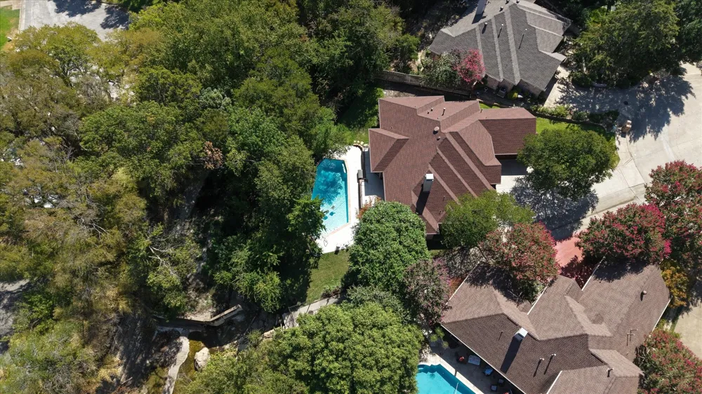9758 Vinewood Drive Dallas, TX 75228