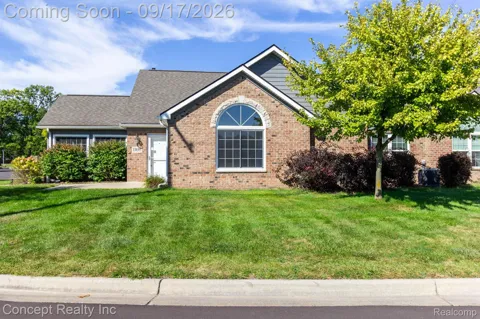 11035 Brookwood