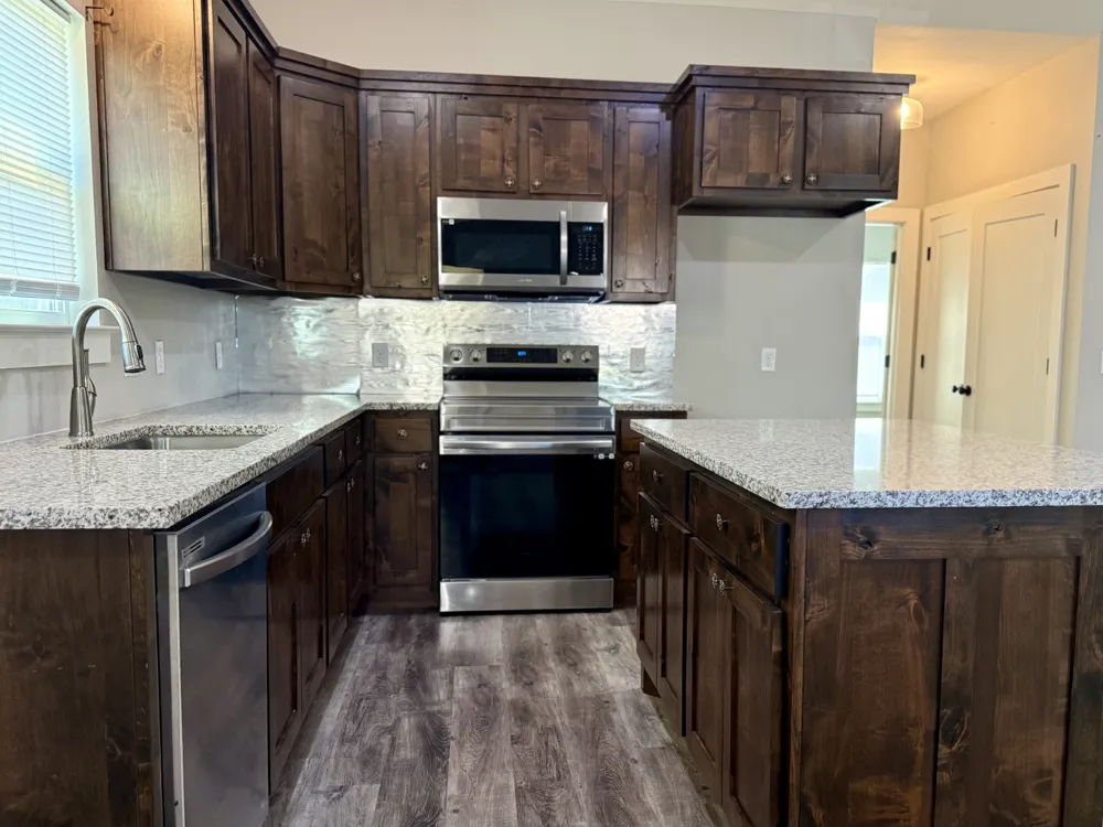 120 W Fairview Street Blossom, TX 75416