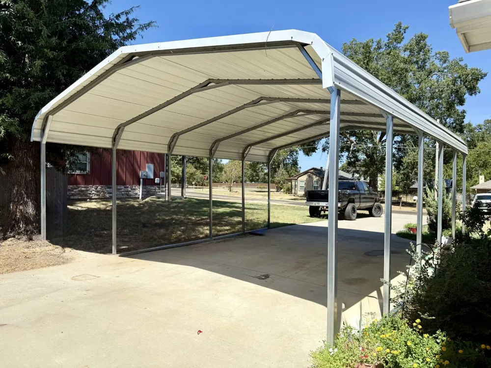 120 W Fairview Street Blossom, TX 75416