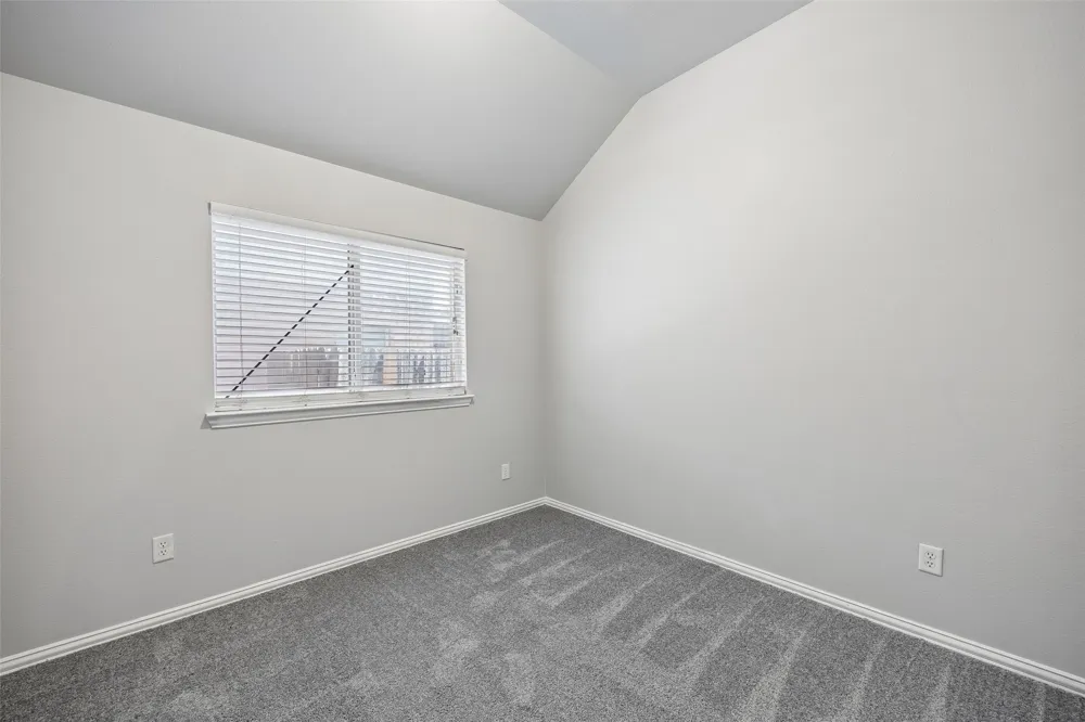 616 Kari Anne Lane DeSoto, TX 75115