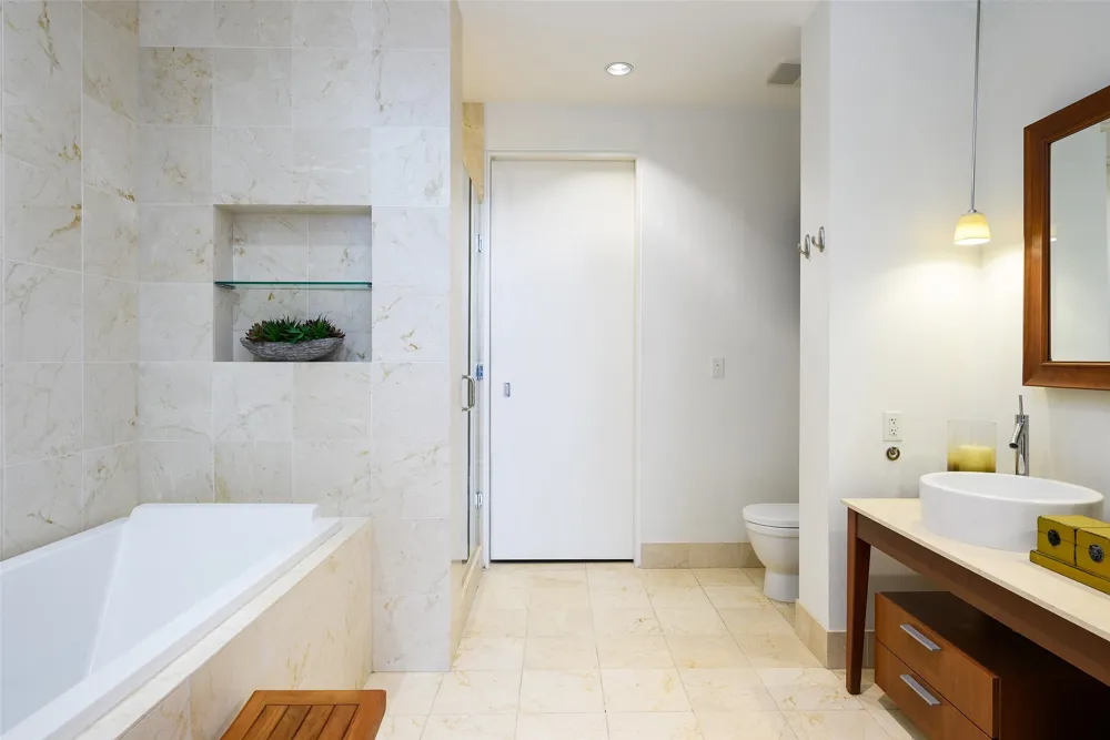 2200 Victory Avenue #2401 Dallas, TX 75219