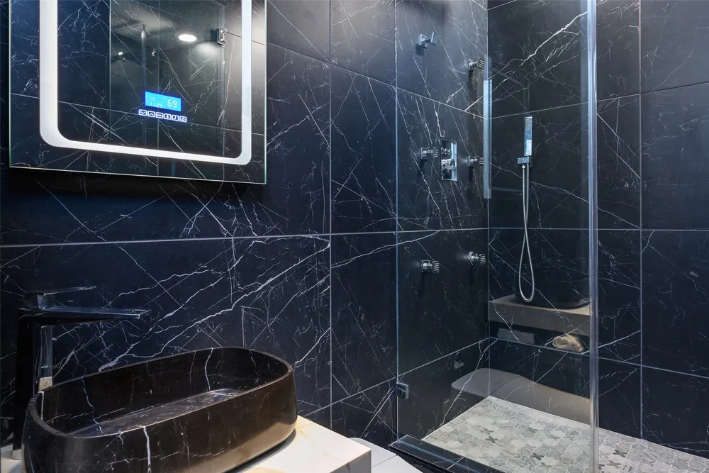2200 Victory Avenue #2401 Dallas, TX 75219